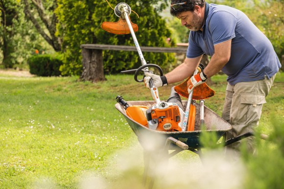 Комбі-мотор STIHL KM 56 RC-E (41442000016) Комбі-мотор STIHL KM 56 RC-E (41442000016)