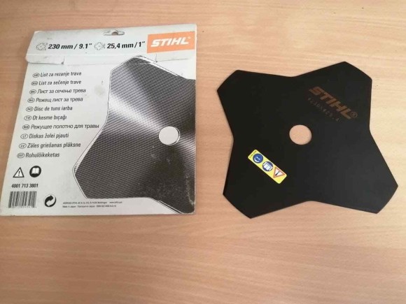 Ніж для трави STIHL 230мм-4 пелюстка (40017133801) Ніж для трави STIHL 230мм-4 пелюстка (40017133801)