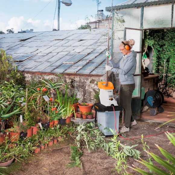 Садовий електроподрібнювач STIHL GHE 135 L (60130111126)