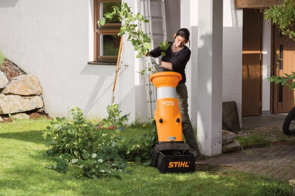 Садовий електроподрібнювач STIHL GHE 150 (60080111130) Садовий електроподрібнювач STIHL GHE 150 (60080111130)