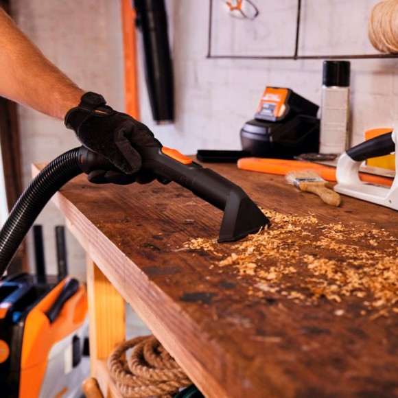 Акумуляторний пилосос STIHL SEA 60.0 L, 36В, каркас (SA040117301) Акумуляторний пилосос STIHL SEA 60.0 L, 36В, каркас (SA040117301)