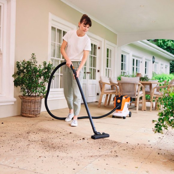 Акумуляторний пилосос STIHL SEA 60.0 L, 36В, каркас (SA040117301) Акумуляторний пилосос STIHL SEA 60.0 L, 36В, каркас (SA040117301)