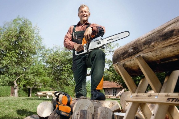Бензопила STIHL MS 251, 40см (11432000539)