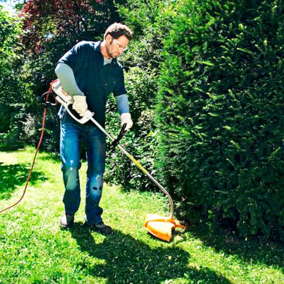 Тример електричний STIHL FSE 81 (48090114119) Тример електричний STIHL FSE 81 (48090114119)