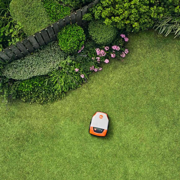 Газонокосарка-робот STIHL iMOW 6.0 (EU2), 28см (IA010111436)