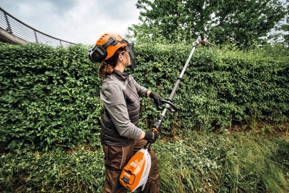 Ножиці акумуляторні подовжені STIHL HLA140.0 (HA042000034)