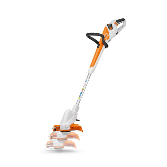 Тример акумуляторний STIHL FSA 30 SET, кос. головка PolyСut 3-2 (FA100115710) Тример акумуляторний STIHL FSA 30 SET, кос. головка PolyСut 3-2 (FA100115710)