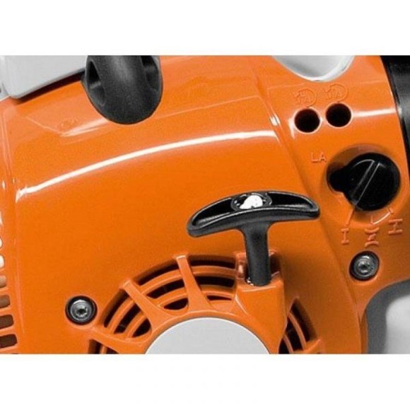 Повітродувка бензинова STIHL BG 86 (42410111752) Повітродувка бензинова STIHL BG 86 (42410111752)