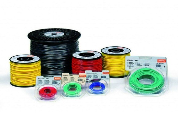 Косильна кругла струна STIHL 3.3мм x 38м (00009302347) Косильна кругла струна STIHL 3.3мм x 38м (00009302347)