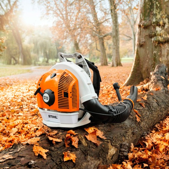 Повітродувка бензинова ранцева STIHL BR 700 (42820111637) Повітродувка бензинова ранцева STIHL BR 700 (42820111637)