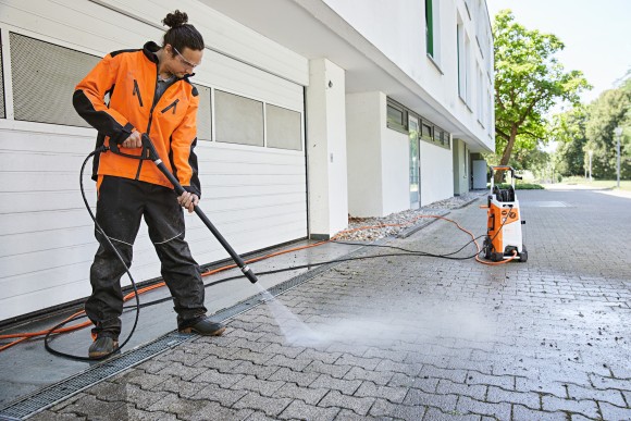 Мийка високого тиску STIHL RE 170 PLUS, 180 бар (RE010114541) Мийка високого тиску STIHL RE 170 PLUS, 180 бар (RE010114541)