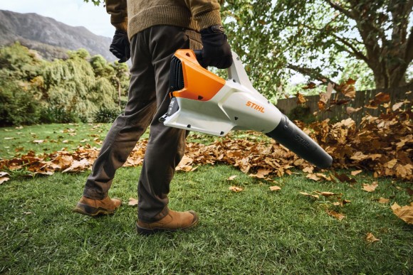 Воздуходувка аккумуляторная STIHL BGA 110 (BA100115904)