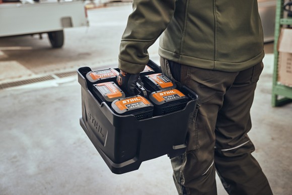 Ящик для хранения и транспортировки аккумуляторов STIHL 48504900600