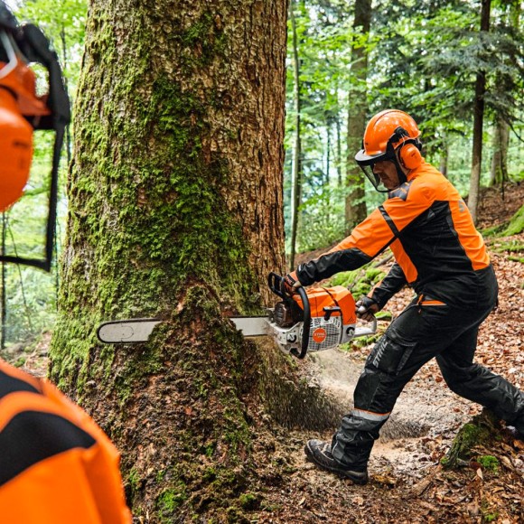 Бензопила STIHL MS 881, 105см (11242000206) Бензопила STIHL MS 881, 105см (11242000206)