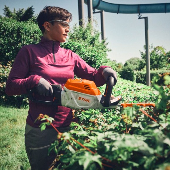 Аккумуляторные ножницы STIHL HSA 140.0 R Pro, нож 75см, каркас (HA020113506)