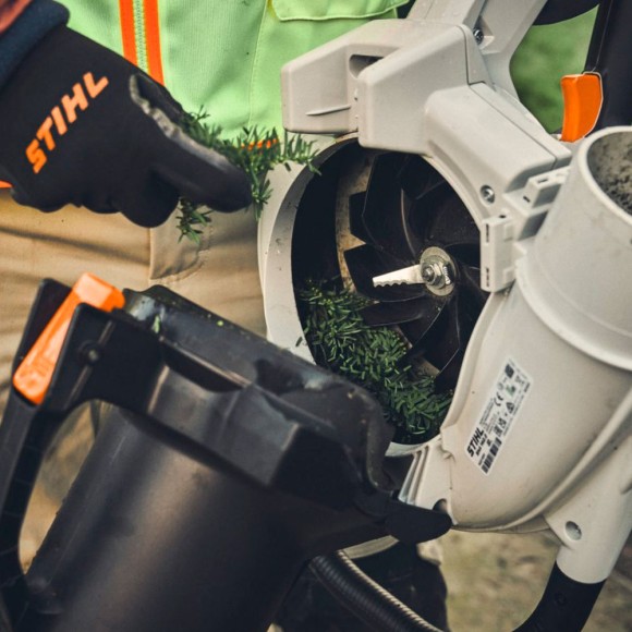 Садовый пылесос аккумуляторный STIHL SHA 140.0 Pro, 36В, каркас (SA070117104) Садовый пылесос аккумуляторный STIHL SHA 140.0 Pro, 36В, каркас (SA070117104)
