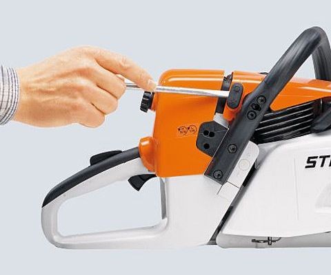 Бензопила STIHL MS 230, 40см (11232000756) Бензопила STIHL MS 230, 40см (11232000756)