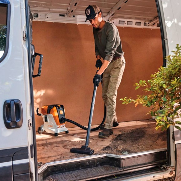 Аккумуляторный пилосос STIHL SEA 100.0 L, 36В, каркас (SA040117311)