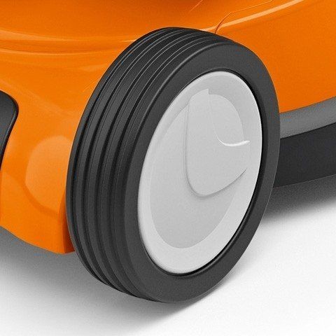 Газонокосилка бензиновая STIHL RM 655.0V, 53см (63740113401) Газонокосилка бензиновая STIHL RM 655.0V, 53см (63740113401)