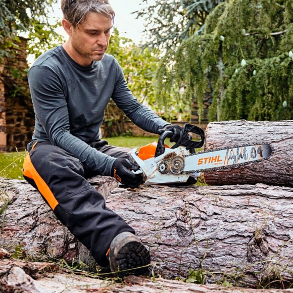 Акумуляторна пила STIHL MSA 220C-BQ Pro, 40 см, каркас (MA032000023)