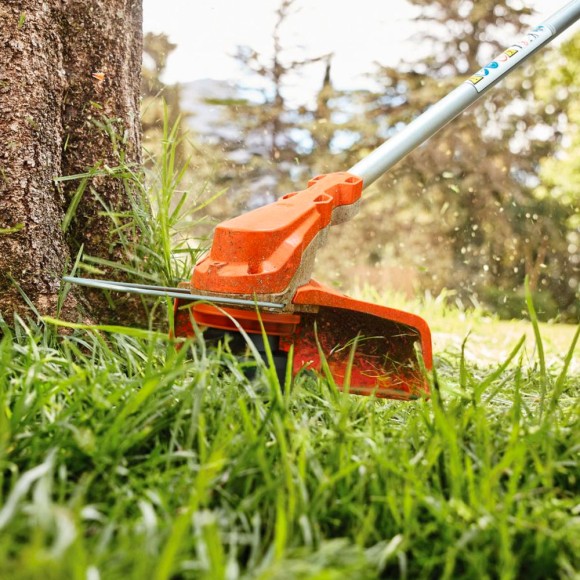 Триммер аккумуляторный STIHL FSA 60, каркас, кос. головка AutoCut C6-2 (FA040115704)
