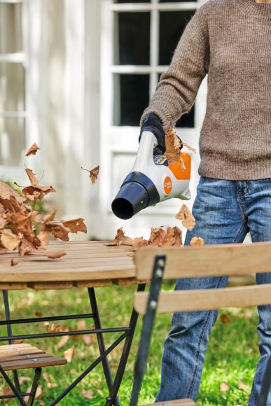Акумуляторна повітродувка STIHL BGA 30.0 SET (BA080115910)