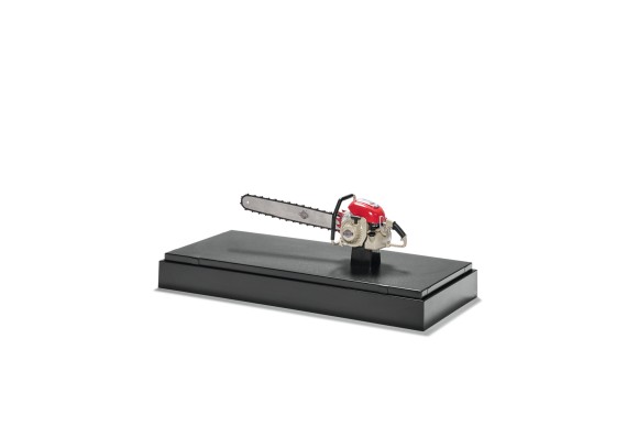 Коллекционная модель бензопилы STIHL Contra (04640350240)