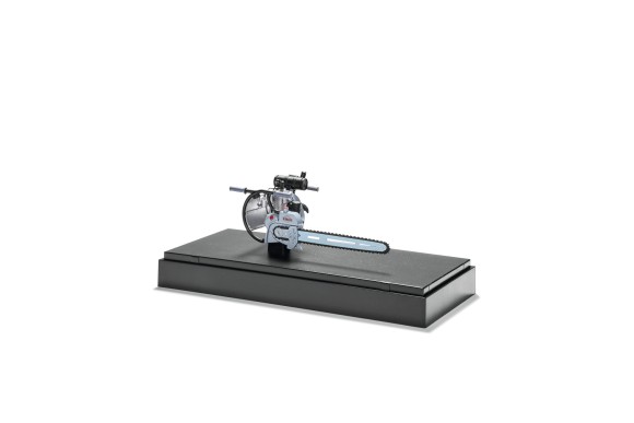 Коллекционная модель бензопилы STIHL BL (04640350210)