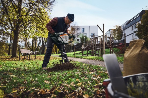 Аккумуляторный мотобур STIHL BTA 140 Pro, каркас (UA010119201) Аккумуляторный мотобур STIHL BTA 140 Pro, каркас (UA010119201)