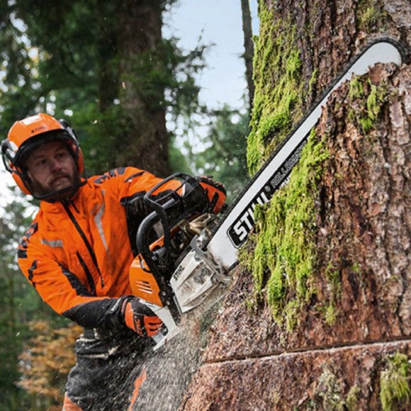 Бензопила STIHL MS 462 C-M, 45см (11422000022) Бензопила STIHL MS 462 C-M, 45см (11422000022)